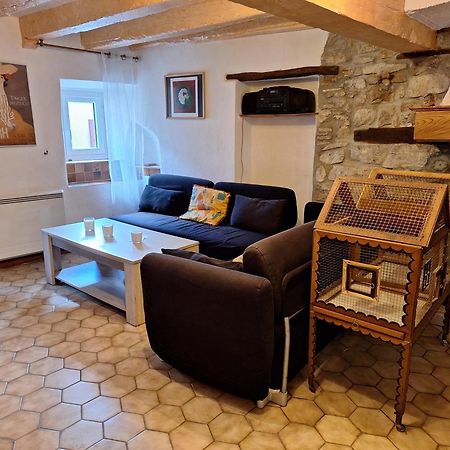 Maison Au Village Du Livre Montolieu Экстерьер фото