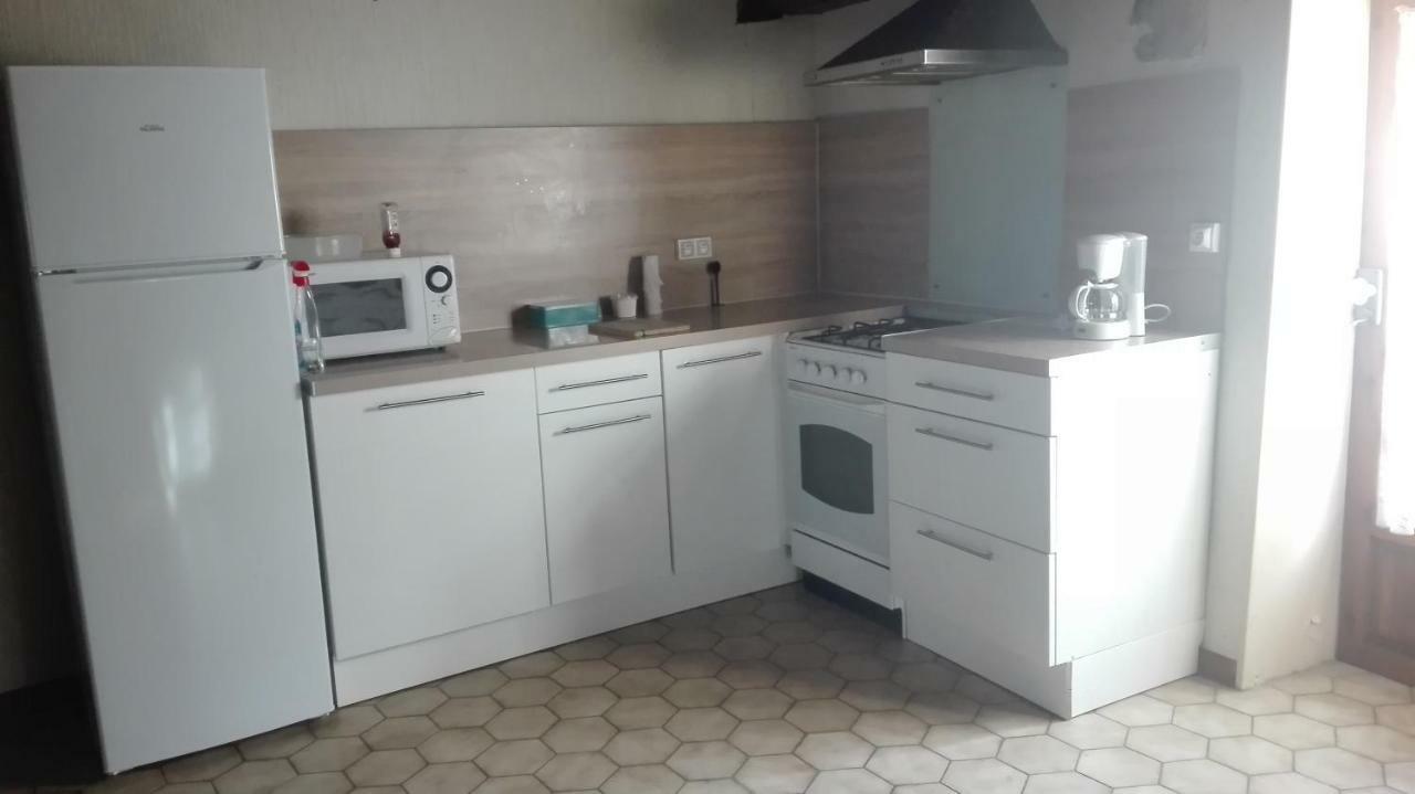 Maison Au Village Du Livre Montolieu Экстерьер фото